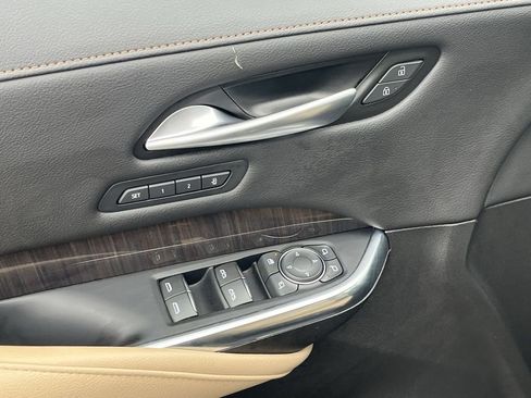 Certified 2024 Cadillac XT4 Premium Luxury image 15