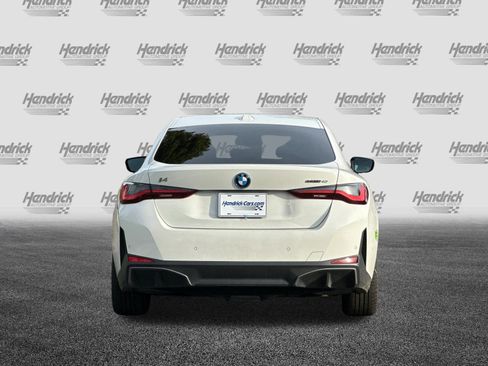 Used 2023 BMW i4 eDrive40 image 6