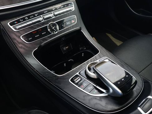 Used 2020 Mercedes-Benz E 450 4MATIC Sedan image 21
