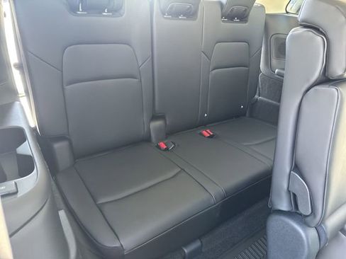 New 2026 Nissan Pathfinder Platinum w/ Cargo Package image 12