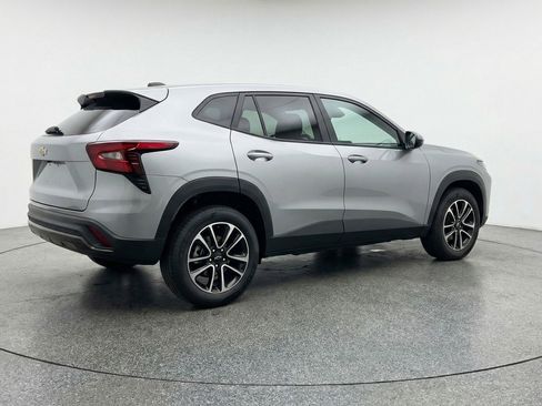 Used 2025 Chevrolet TrailBlazer LT image 9