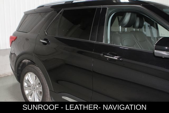 Used 2022 Ford Explorer Limited w/ Limited Technology Package AWD/4WD image 4