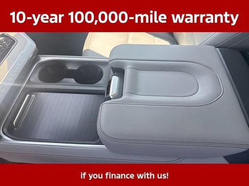 Used 2025 Ford Expedition Max Active AWD/4WD image 30