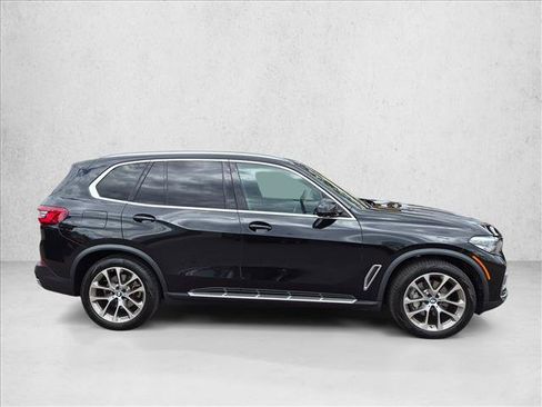 Used 2022 BMW X5 xDrive40i AWD/4WD image 4