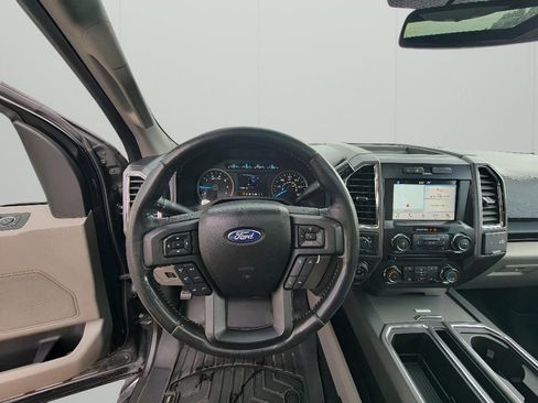 Used 2017 Ford F150 XLT w/ Equipment Group 302A Luxury AWD/4WD image 13