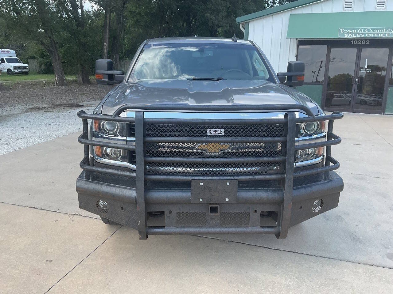 Used 2017 Chevrolet Silverado 2500 LT w/ LT Fleet Convenience Package AWD/4WD image 4