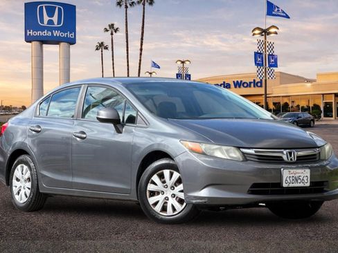 Used 2012 Honda Civic LX image 2