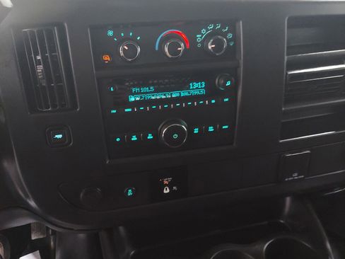 Used 2024 Chevrolet Express 2500 w/ Driver Convenience Package RWD image 10