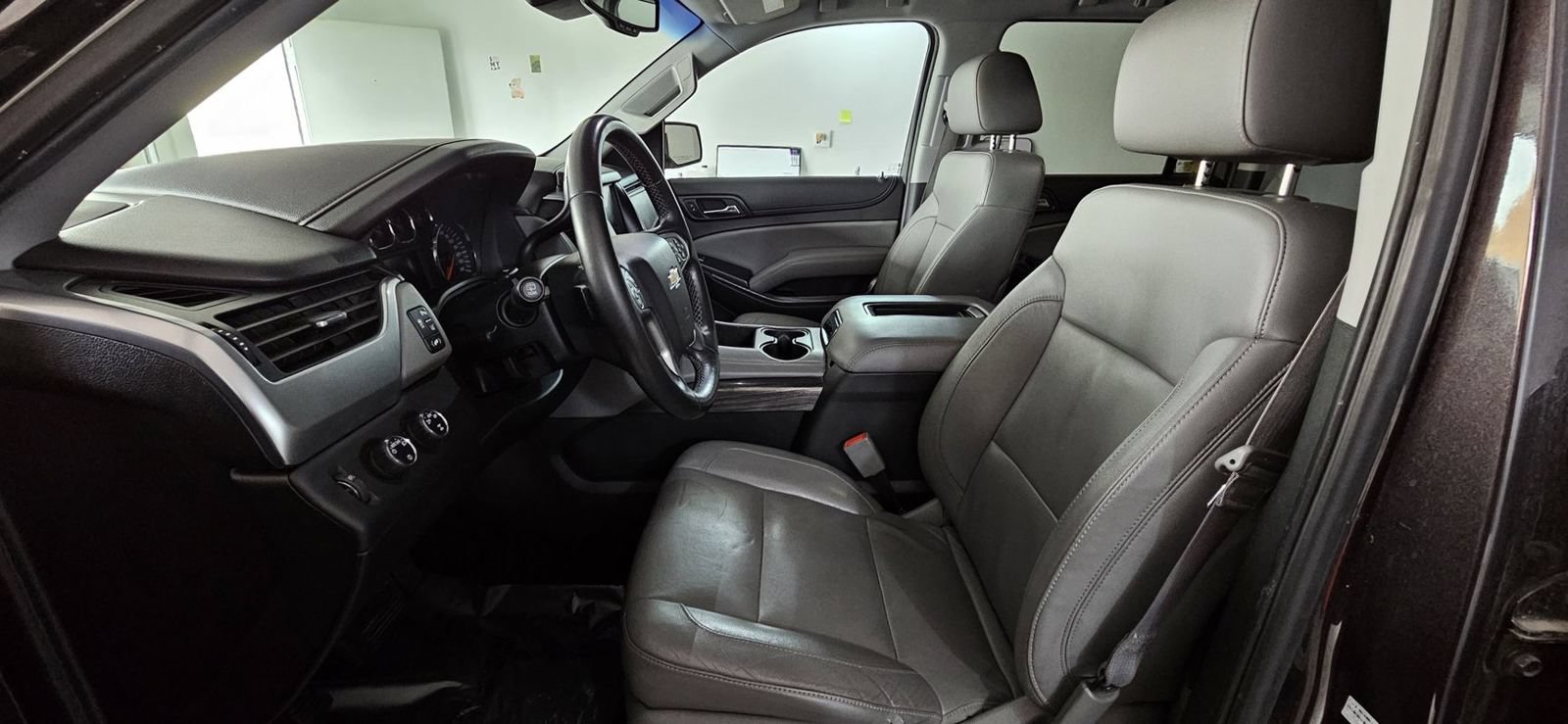 Used 2015 Chevrolet Suburban LT AWD/4WD image 14
