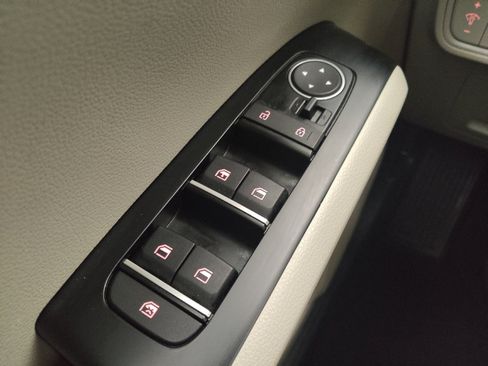 Used 2021 Kia Soul LX FWD image 27