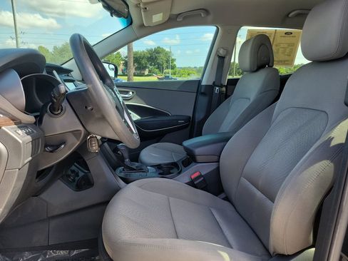 Used 2017 Hyundai Santa Fe Sport FWD image 13