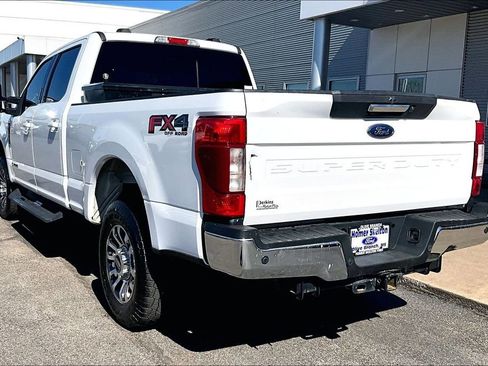 Used 2021 Ford F250 Lariat w/ Lariat Value Package image 3