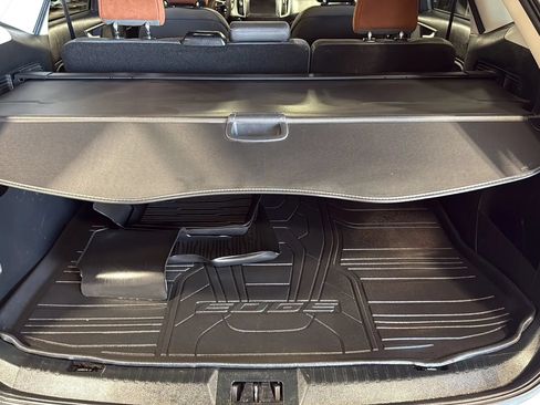 Used 2018 Ford Edge SEL w/ Equipment Group 201A AWD/4WD image 13