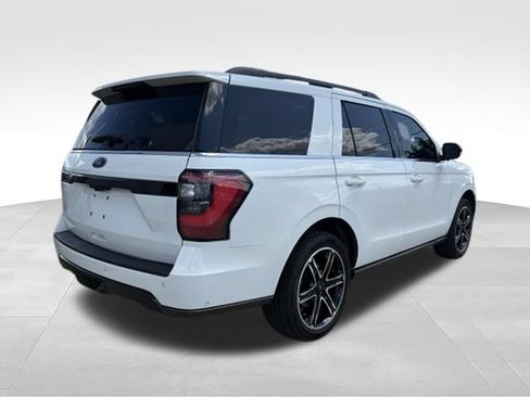 Used 2020 Ford Expedition Limited w/ Equipment Group 303A AWD/4WD image 20