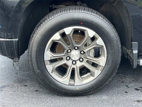 Used 2023 Chevrolet Silverado 1500 High Country image 10