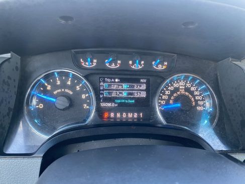 Used 2013 Ford F150 XLT w/ XLT Chrome Pkg image 18