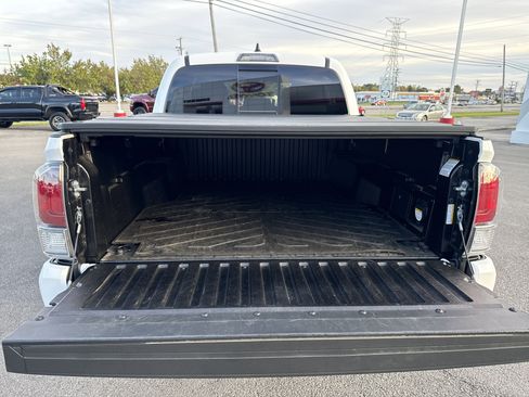 Certified 2023 Toyota Tacoma TRD Sport image 13