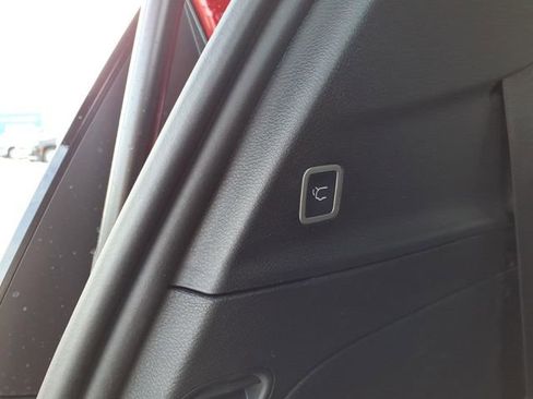 New 2026 Chrysler Pacifica Select FWD image 8