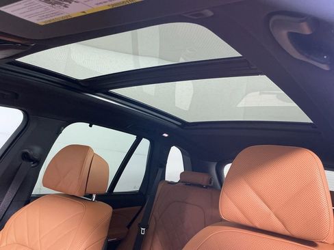 New 2026 BMW X5 xDrive50e w/ Executive Package AWD/4WD image 23