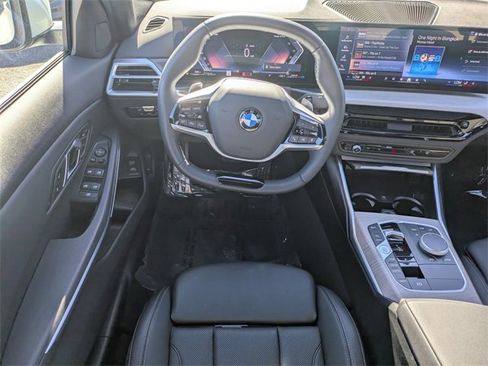 Used 2025 BMW 330i xDrive Sedan image 13