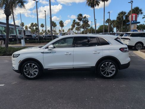 Certified 2023 Lincoln Nautilus Reserve AWD/4WD image 7