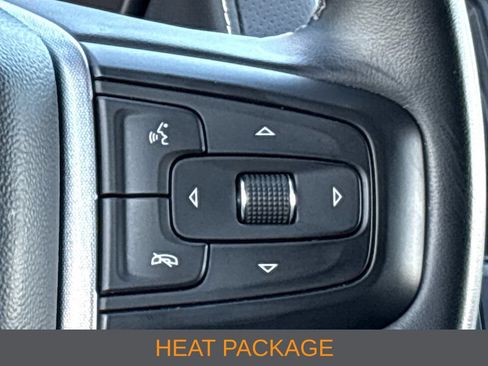 Used 2024 GMC Yukon SLT RWD image 15