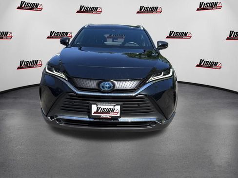 Used 2021 Toyota Venza XLE w/ Softex Package AWD/4WD image 2