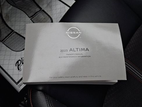 Used 2023 Nissan Altima 2.5 SR image 25