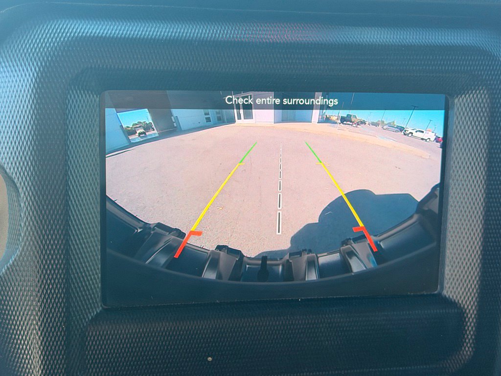 Used 2019 Jeep Wrangler Unlimited Sahara AWD/4WD image 28