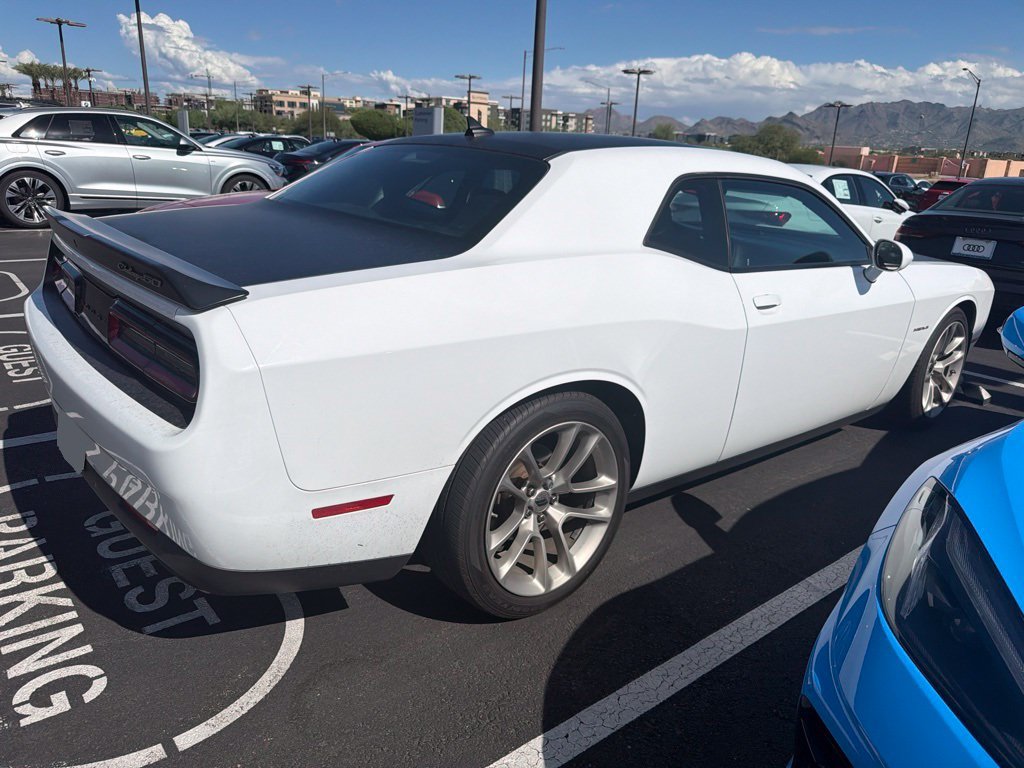 Used 2020 Dodge Challenger R/T RWD image 6