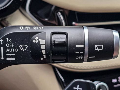 Used 2024 INFINITI QX60 Luxe w/ Performance Audio Package AWD/4WD image 27
