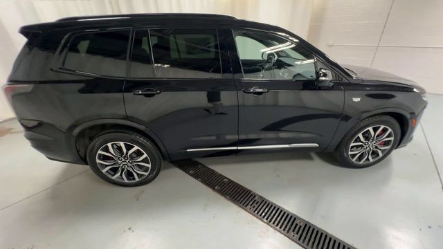 Used 2023 Cadillac XT6 Sport AWD/4WD image 9