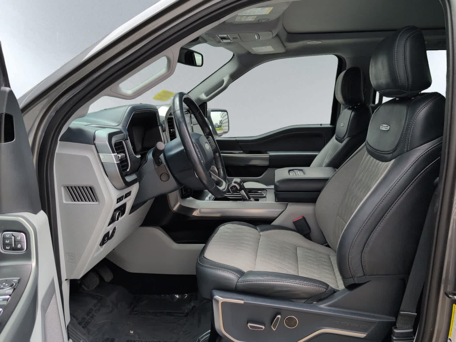 Used 2023 Ford F150 Limited AWD/4WD image 6