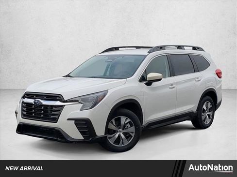 Certified 2025 Subaru Ascent Premium image 1