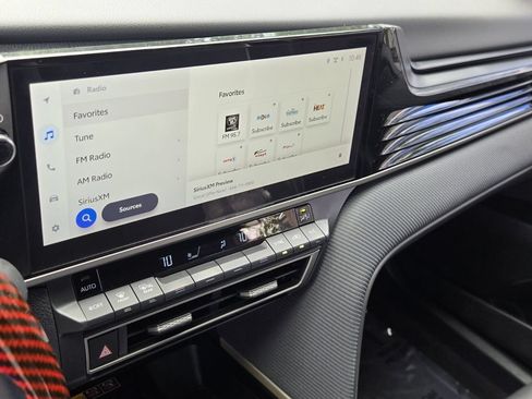 Used 2025 Toyota Camry SE w/ Multimedia Upgrade Package FWD image 20