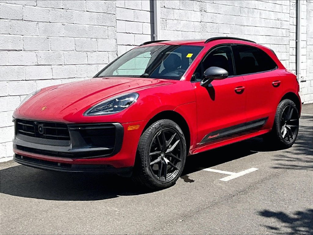 Certified 2023 Porsche Macan Turbo AWD/4WD image 1