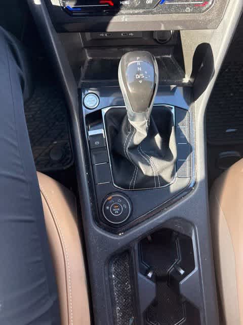 Used 2024 Volkswagen Tiguan SE AWD/4WD image 20