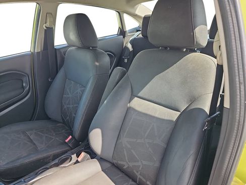 Used 2013 Ford Fiesta SE FWD image 16