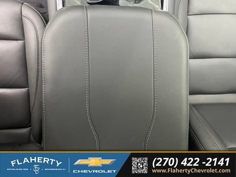 Used 2026 Chevrolet Tahoe LT w/ Comfort Package AWD/4WD image 32