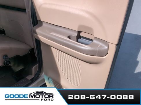 Used 1999 Ford F250 Lariat image 16