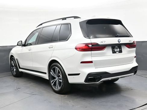 Used 2021 BMW X7 xDrive40i w/ M Sport Package image 5