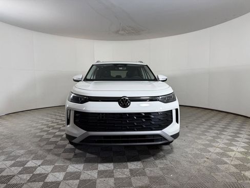 New 2026 Volkswagen Tiguan SE AWD/4WD image 12