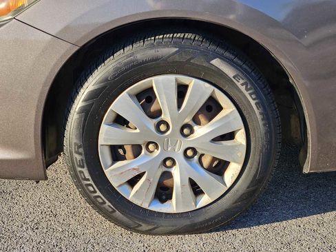 Used 2012 Honda Civic LX image 9