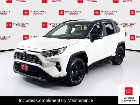 Certified 2020 Toyota RAV4 XSE w/ XSE Grade Weather Package AWD/4WD image 1