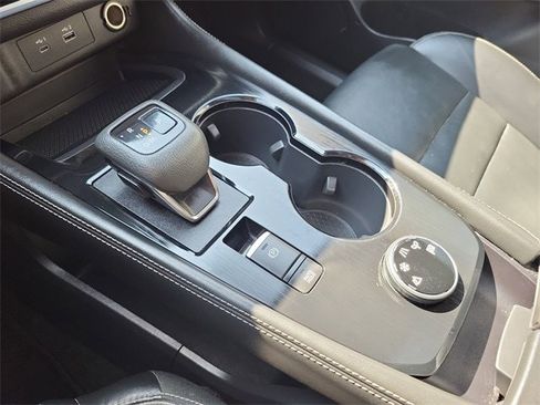 Used 2022 Nissan Rogue SL w/ SL Premium Package image 22