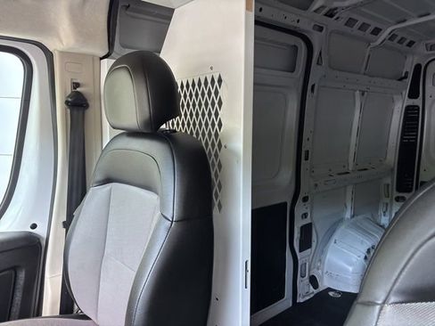 Used 2021 RAM ProMaster 1500 w/ Convenience Group FWD image 18