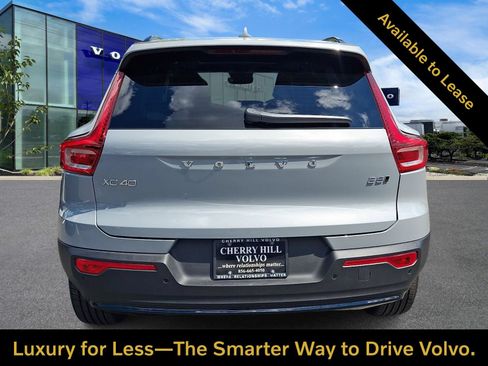 Certified 2026 Volvo XC40 B5 Core w/ Protection Package Premier AWD/4WD image 6