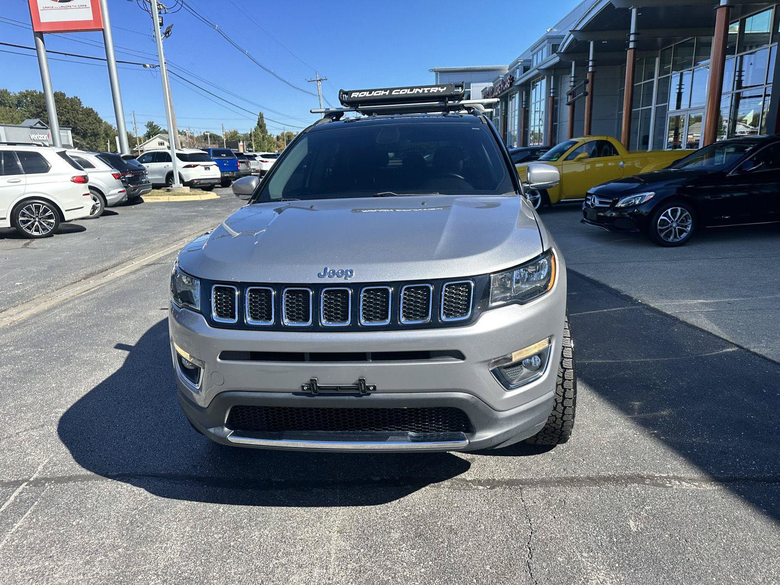 Used 2019 Jeep Compass Limited AWD/4WD image 8