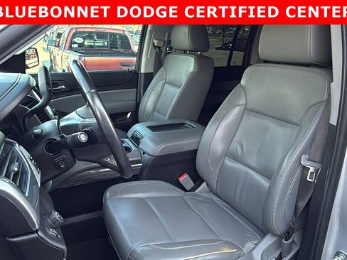 Used 2020 Chevrolet Suburban LT image 14