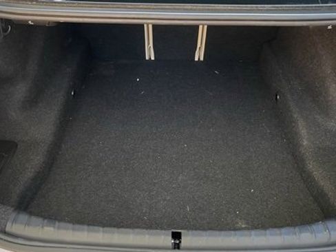 Used 2021 BMW 530i w/ Convenience Package image 16